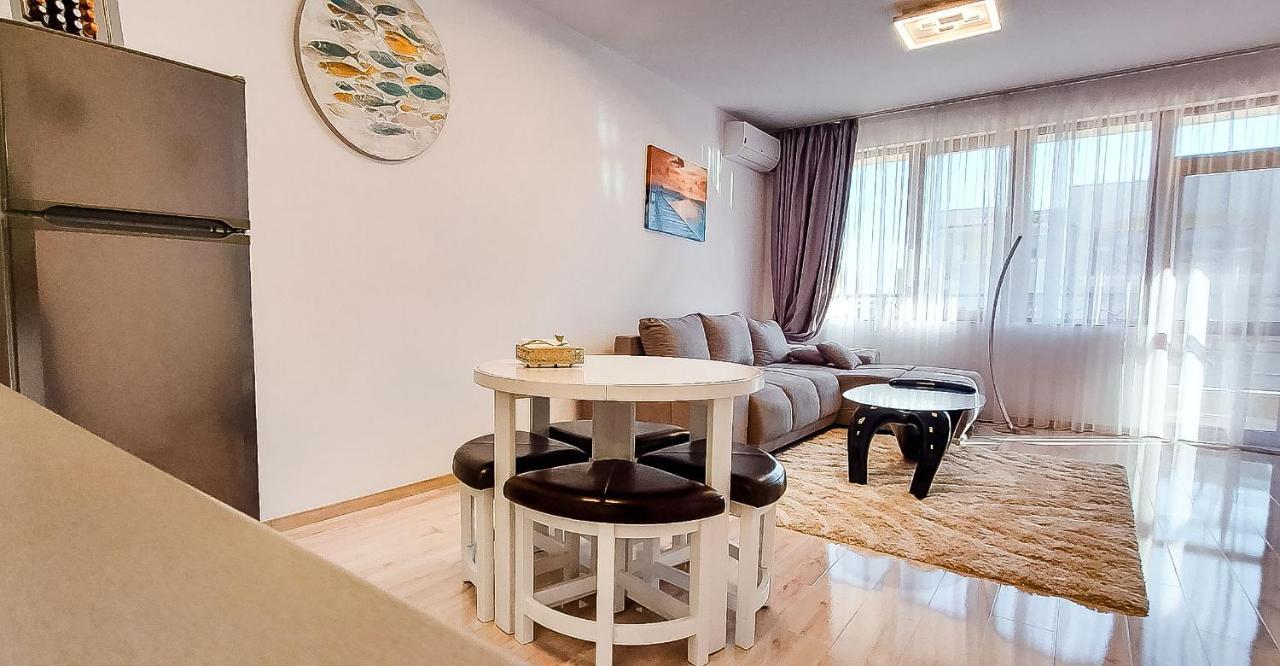 Lighthouse Golf Resort, 75 Mp2, With Balcony بالشيك المظهر الخارجي الصورة